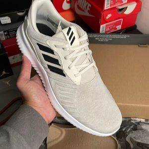 Brand new adidas alphabounce size 12